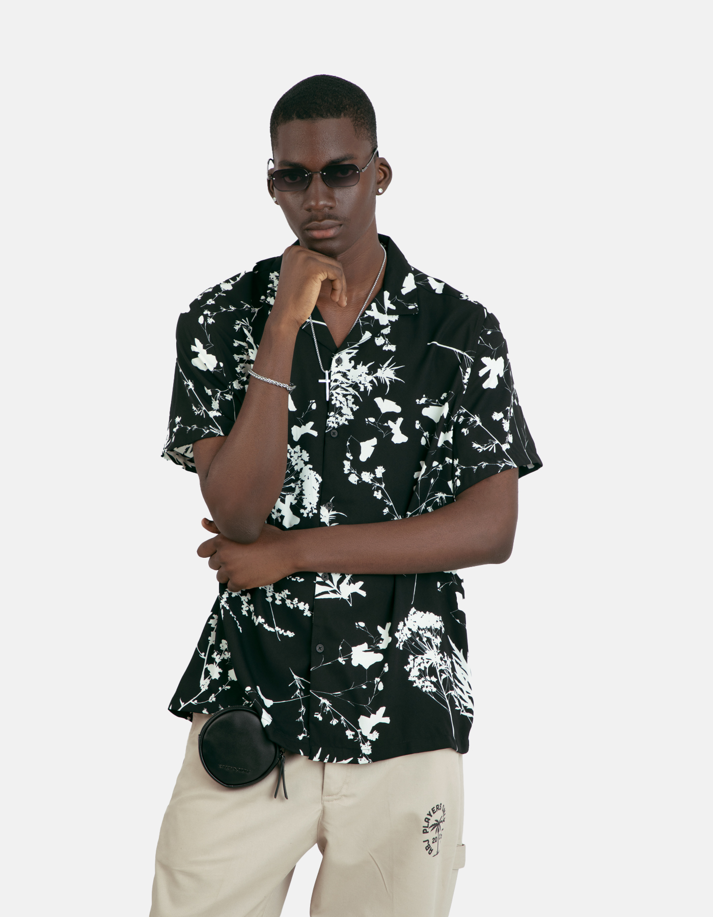 Relaxed Revere Shirt in Monochrome Floral Print
