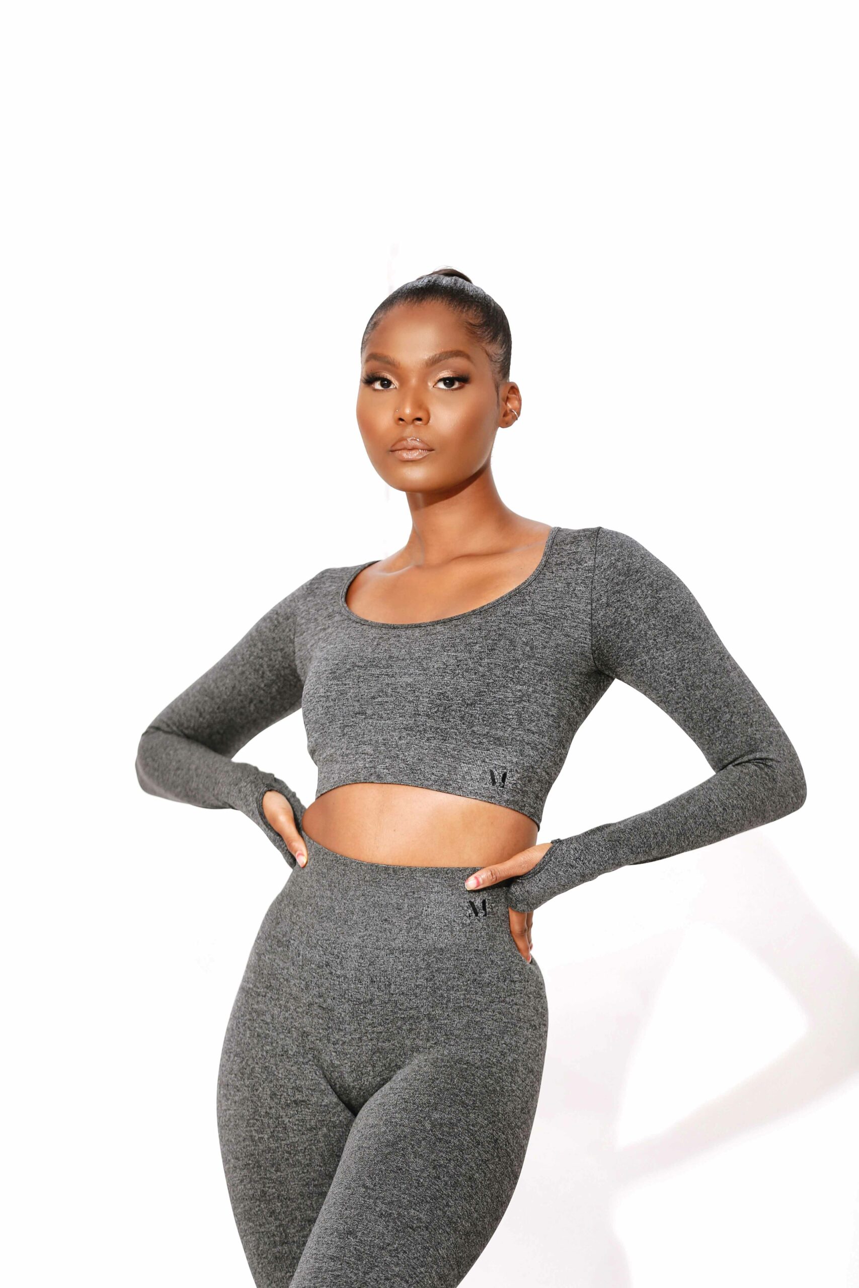 Amare Long-Sleeve Top in Dark Grey - Garmspot.com