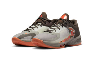 NIKE ZOOM FREAK 4