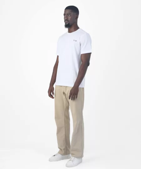 Essential T-shirt in White