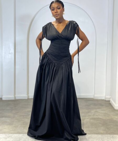 KARA RUFFLE DRESS – BLACK