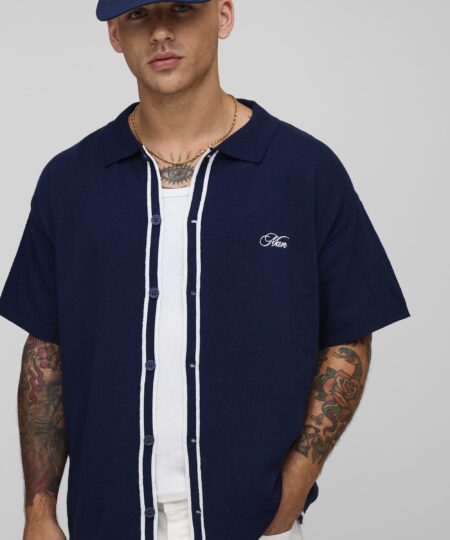 Man Embroided Boxy Fit Border Knitted Shirt