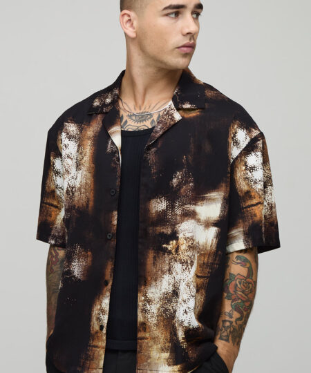 Distorted Print Short Sleeve Oversized Shirt